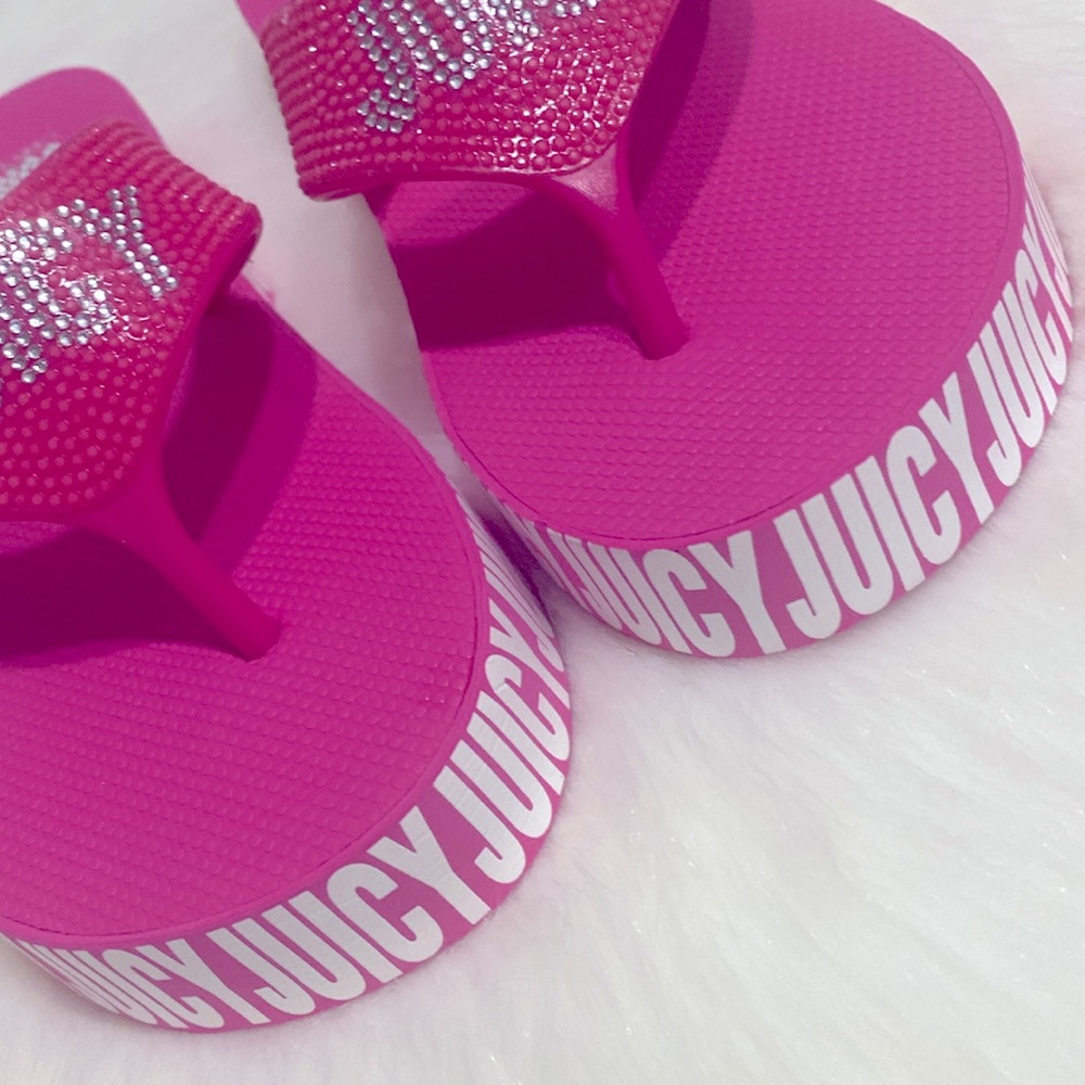 Juicy Couture Rhinestone Flip Flop New Excellent Condition - Picture 3 of 8